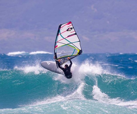 Windsurfen in der Welle