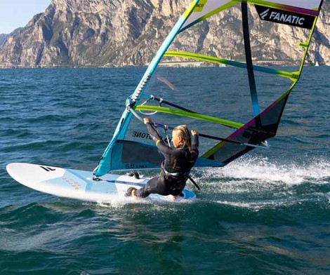 Fanatic Gecko Foil HRS 2022  beim Windsurfen