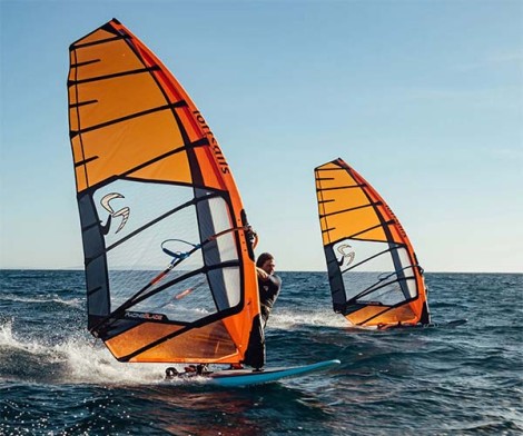 Loftsails Racingblade Segel Orange 024 zu zweit Windsurfen