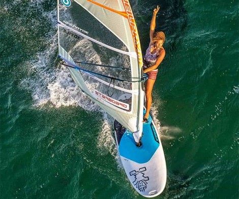 Starboard Windsurf beim Heizen