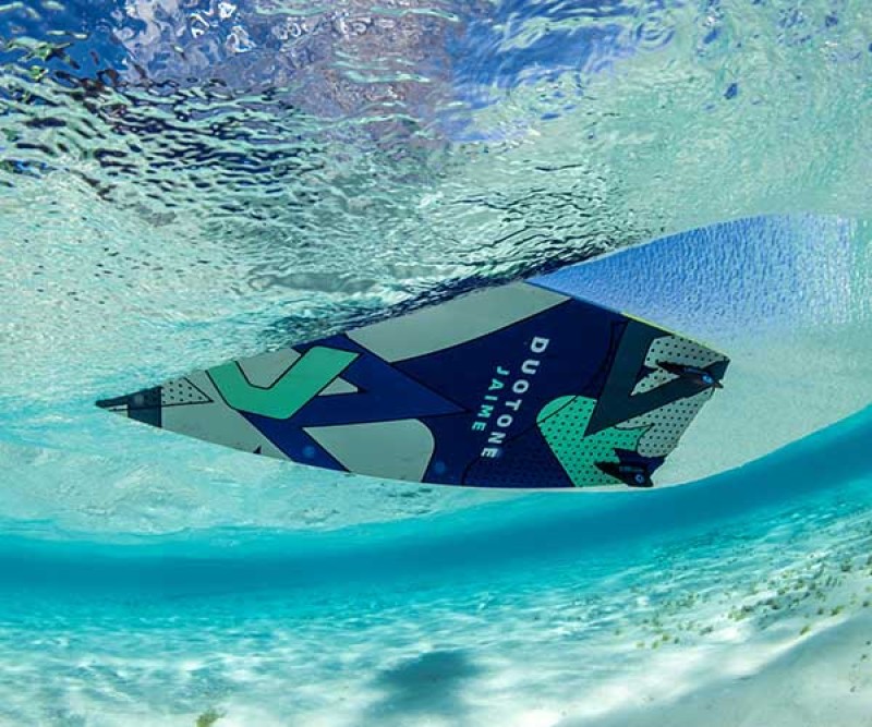 Duotone Jaime Twintip Freeride Boards Model 2024 Unterwasser
