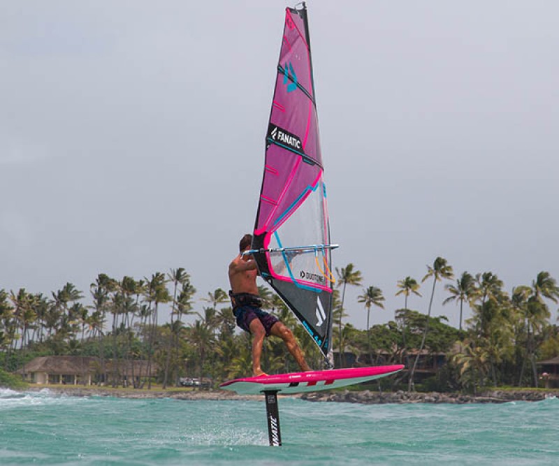 Fanatic Sky Windsurf Foil 6`11 beim Surfen