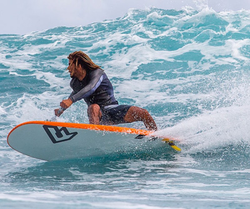 Fanatic Stubby SUP Wave Board beim Paddeln