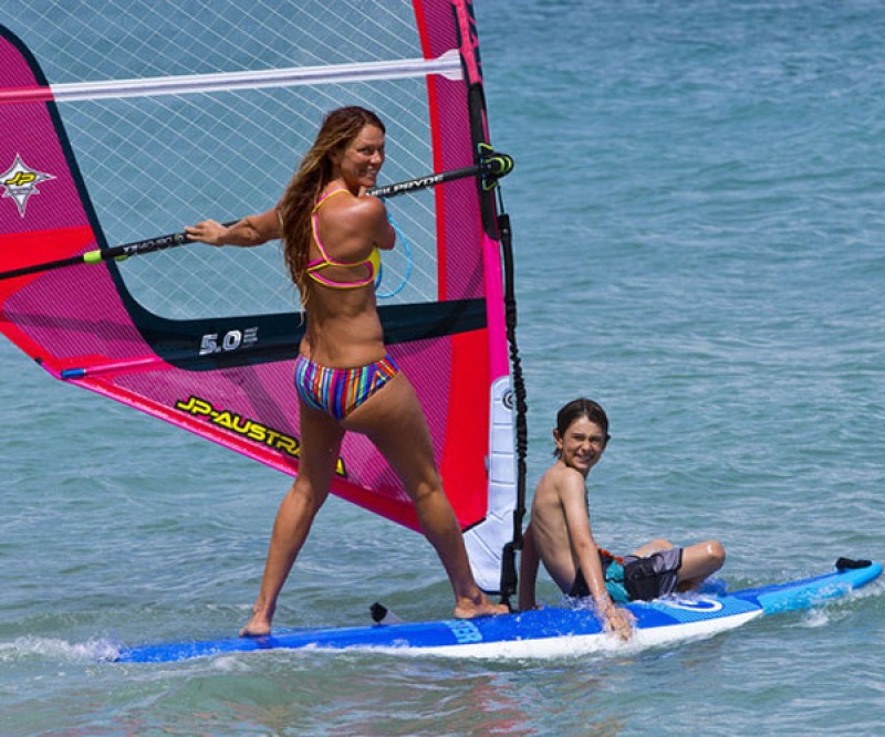 Windsurf Spaß mit Kinder auf dem neuen Funster