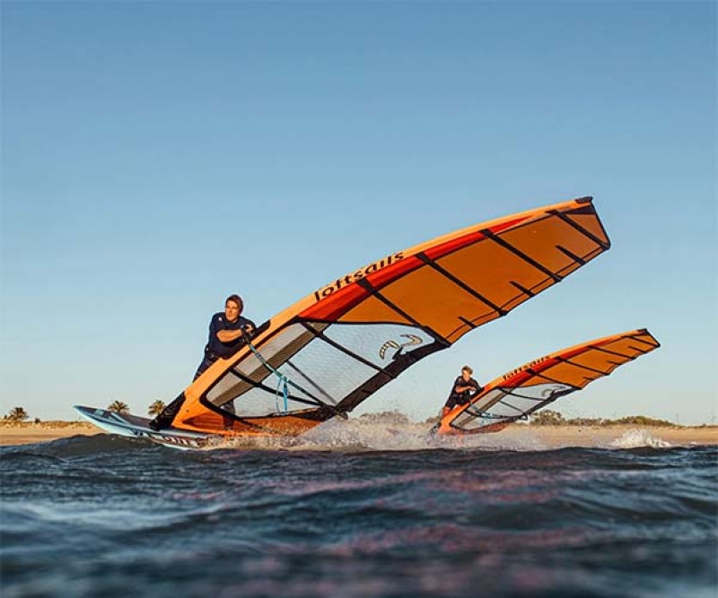 Loftsails Racingblade Segel Orange 024 beim Halsen