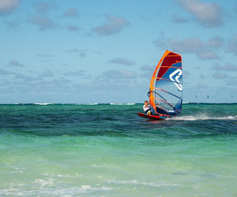 Severne Fox V2 2020 beim Windsurfen