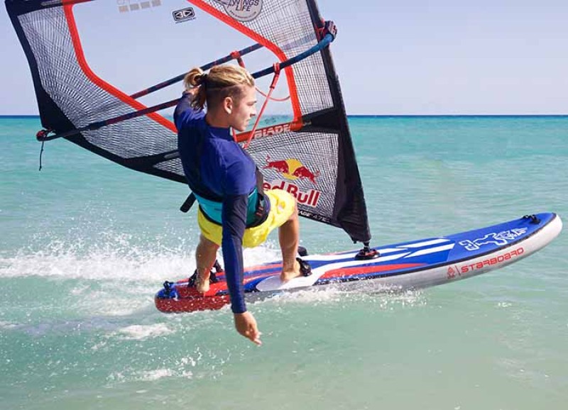 Starboard AirPlane 255 beim Windsurfen