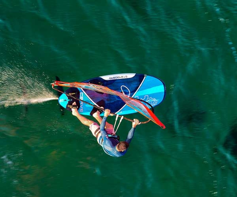 Starboard Carve Flax Balsa 2020 beim Heizen