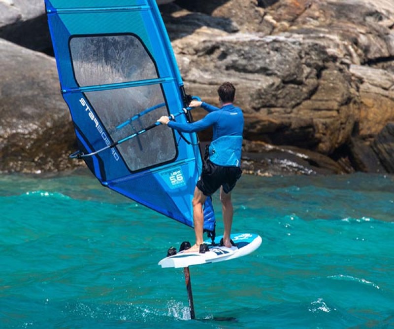 Starboard Foil X Wing 125 Starlite Carbon 2022 beim Foilen