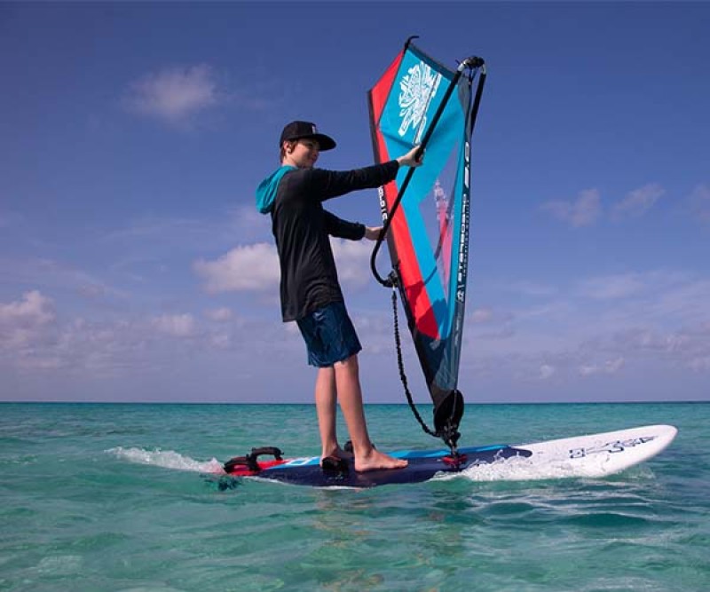 Starboard GO Starlite 2025 Beim Windsurfen